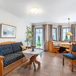 Cafe-restaurant-gaestehaus Waldvogel Pensión 4*