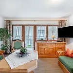 Pensión Cafe-restaurant-gaestehaus Waldvogel