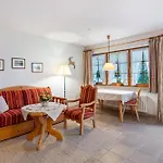 Cafe-restaurant-gaestehaus Waldvogel Pensión