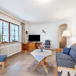 Cafe-restaurant-gaestehaus Waldvogel 4*