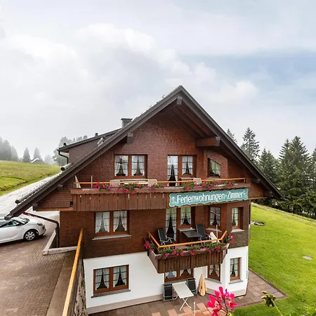 Cafe-restaurant-gaestehaus Waldvogel Maison d'hôtes Rinken