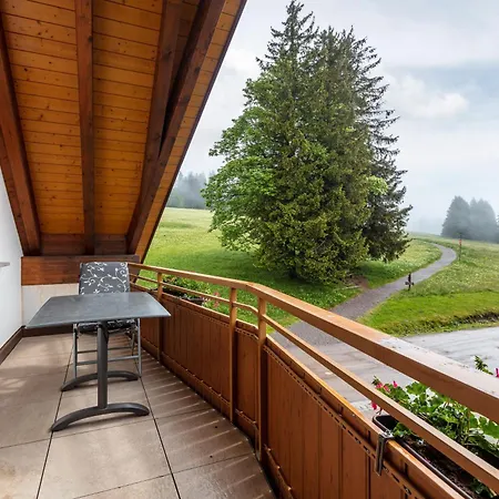 Cafe-restaurant-gaestehaus Waldvogel Rinken
