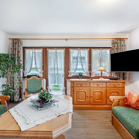 ゲストハウス Cafe-restaurant-gaestehaus Waldvogel