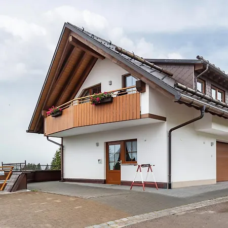 Cafe-restaurant-gaestehaus Waldvogel Maison d'hôtes