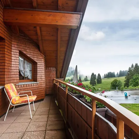 Maison d'hôtes Cafe-restaurant-gaestehaus Waldvogel Rinken