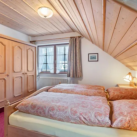 ゲストハウス Cafe-restaurant-gaestehaus Waldvogel