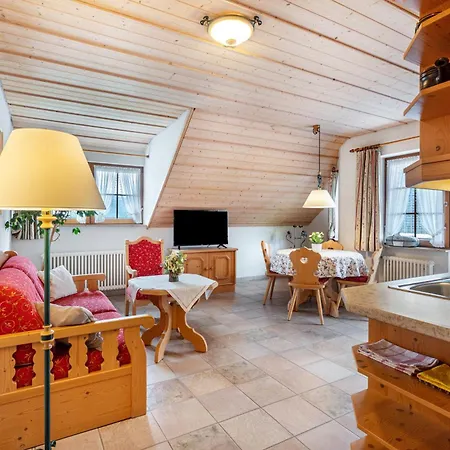 Cafe-restaurant-gaestehaus Waldvogel Maison d'hôtes