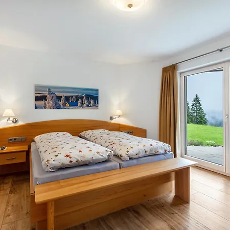 Cafe-restaurant-gaestehaus Waldvogel Konukevi Feldberg (Baden-Wurttemberg)